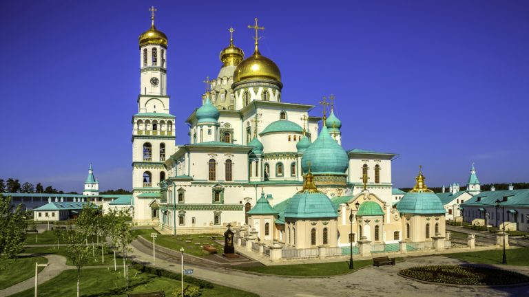 Возрождённые святыни Истринского края