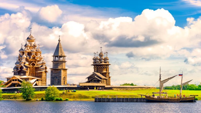 Два дивных берега Карелии