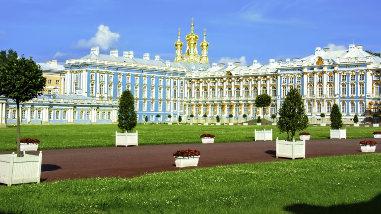 Дворцы и парки Петербурга на 3 дня (лето, отель 3*)