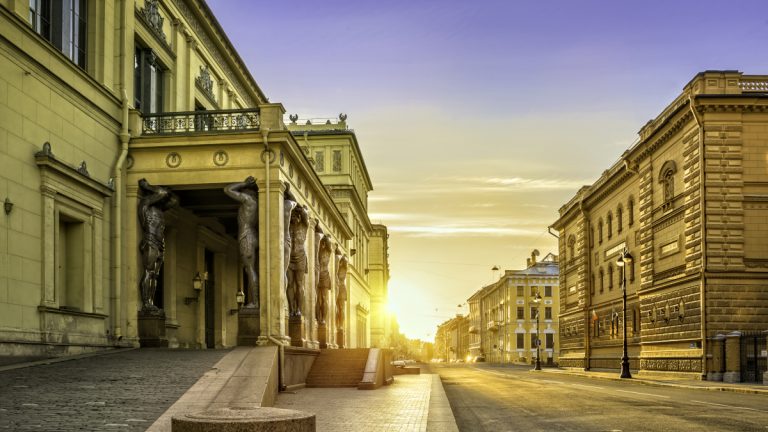 Северная Столица на 5 дней (отель 3*, весна-осень)