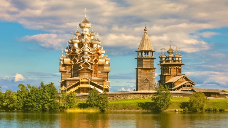 3 сочных дня в Карелии. Рускеала, Валаам, Кижи включены. Сезон весна-лето (отель категории Хит)
